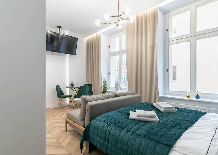 Golden Circles No.2 Apartment Posen